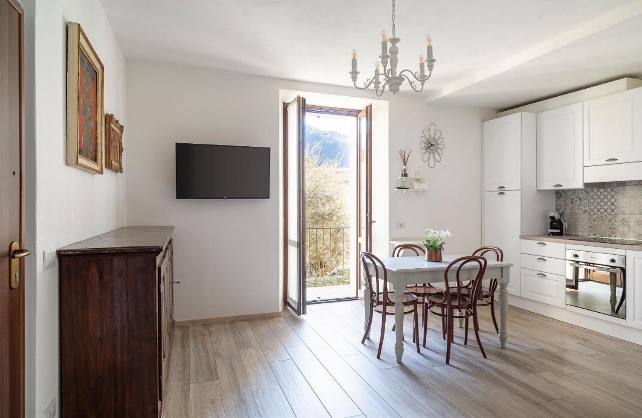 Cadepulan - Lake Como Residence ภายนอก รูปภาพ